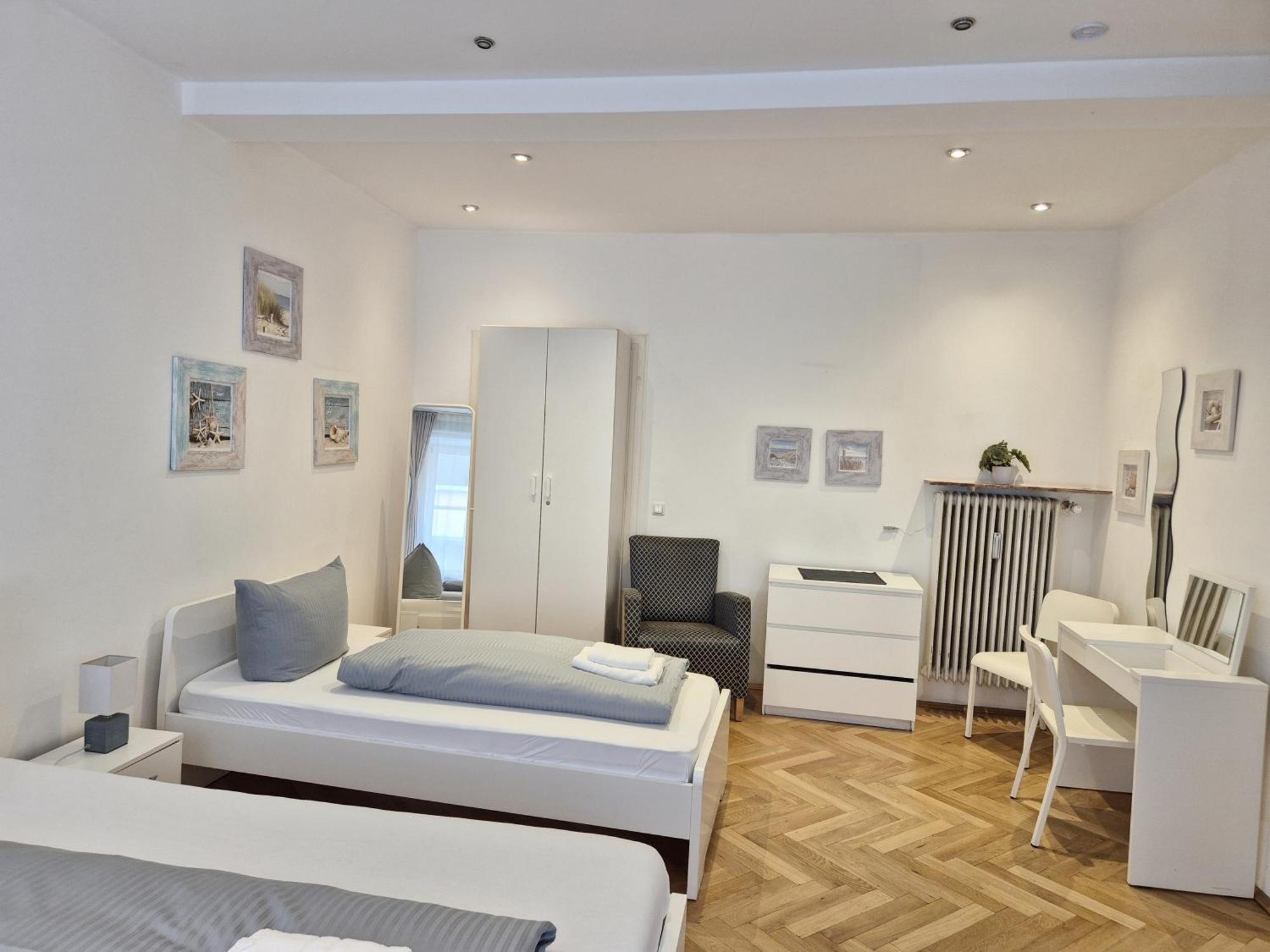 New City Center Stays 2, Munich